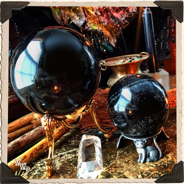 Unveiling the Power of Obsidian Crystal: Benefits, Symbolism, and Home Design